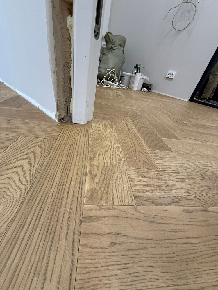 Укладка кварцевого паркета Штучный паркет Дуб Карельский