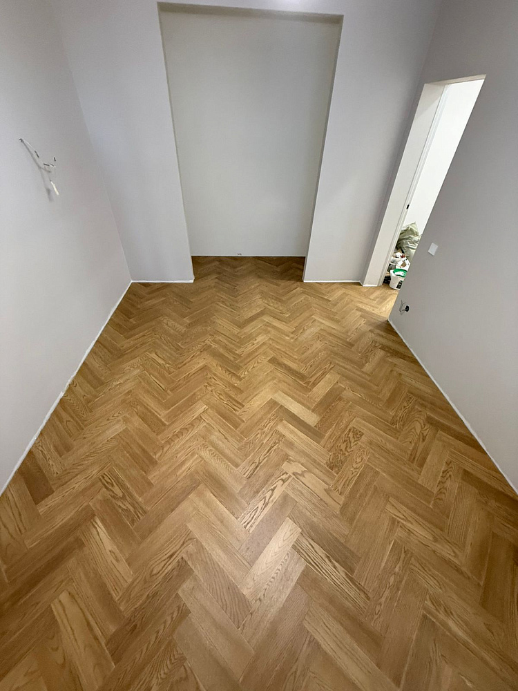 Укладка кварцевого паркета Штучный паркет Дуб Карельский